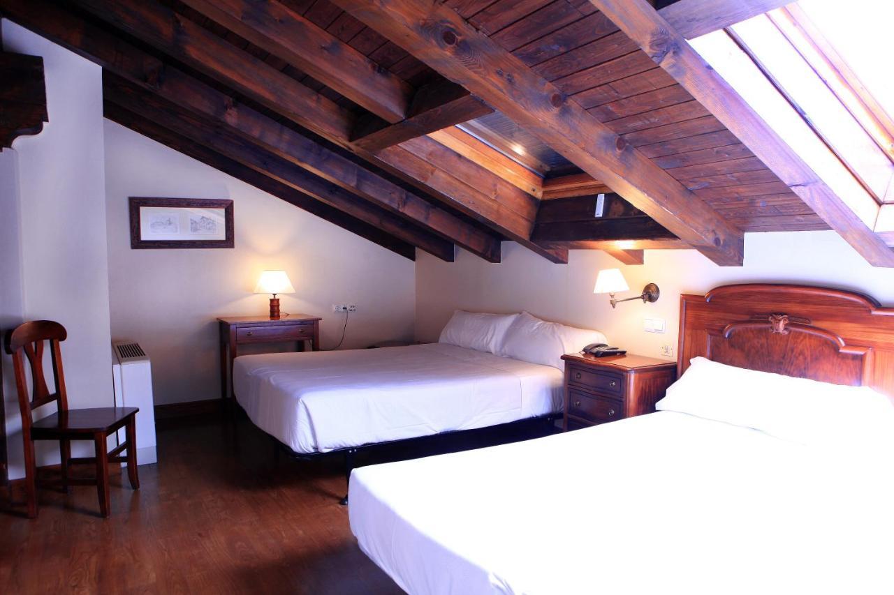 Hostal Antxitonea Elizondo Zewnętrze zdjęcie