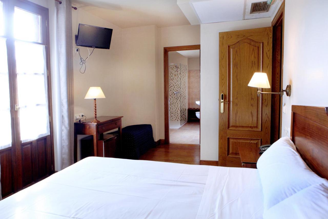Hostal Antxitonea Elizondo Zewnętrze zdjęcie