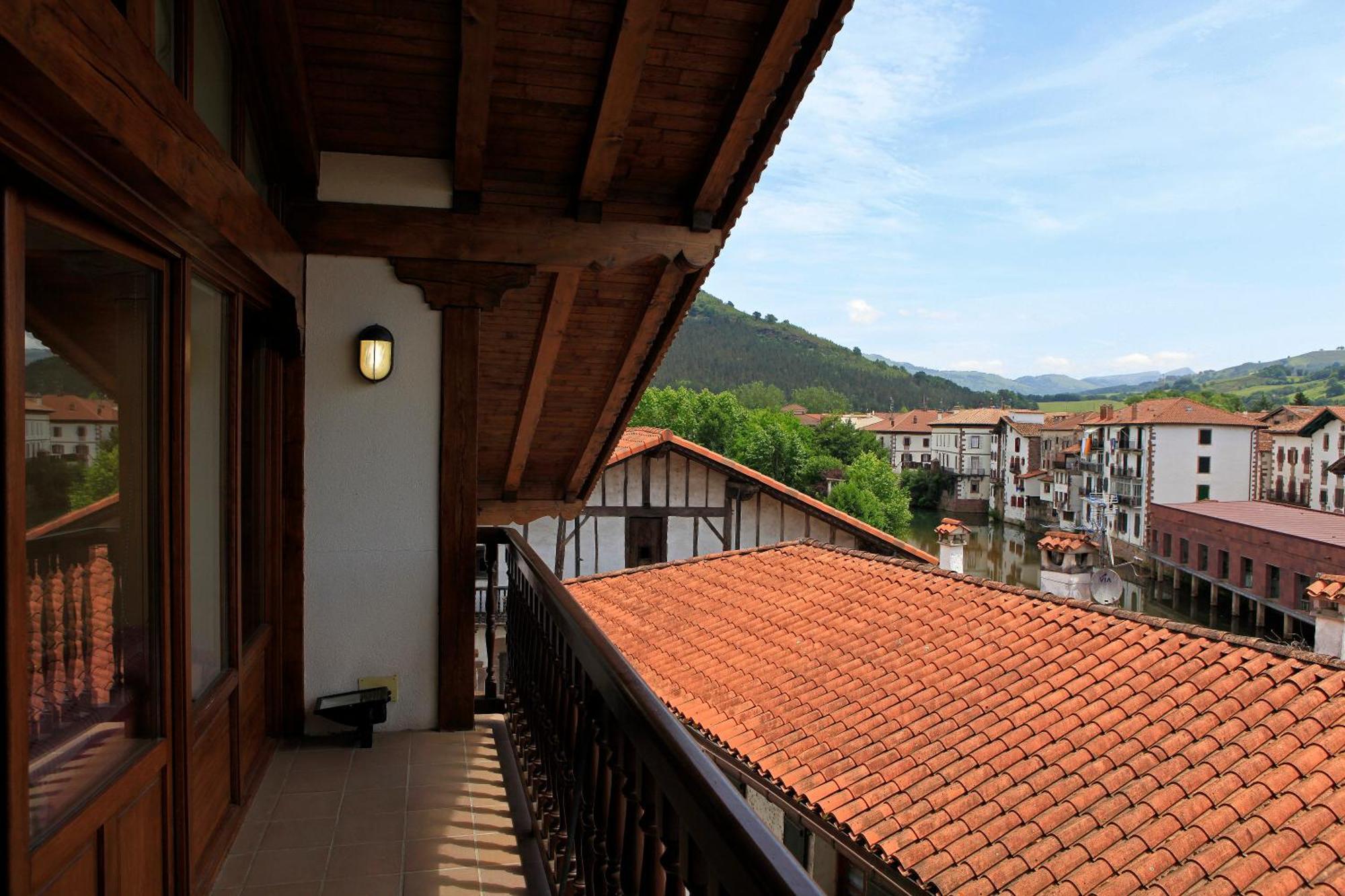 Hostal Antxitonea Elizondo Zewnętrze zdjęcie